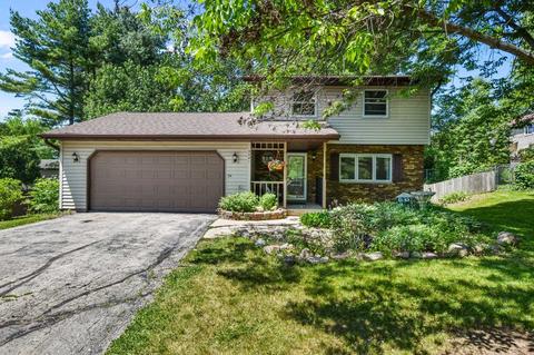 5421 Dennis Dr, Mcfarland, WI 53558