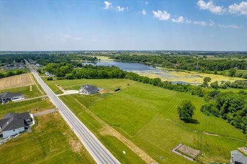 L15 County Road D, Fall River, WI 53932