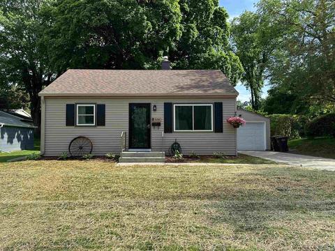 325 W Taft St, Stoughton, WI 53589