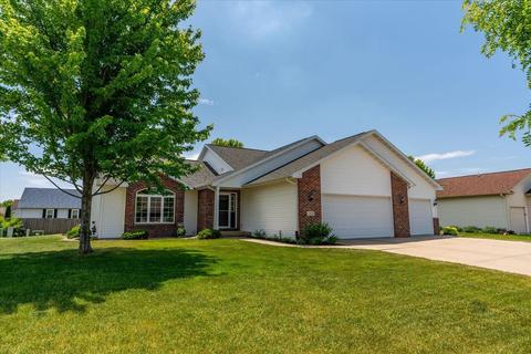 1491 Chadsworth Dr, Sun Prairie, WI 53590