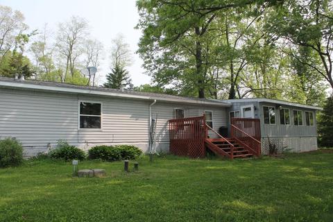 w4175 County Road C, Montello, WI 53949
