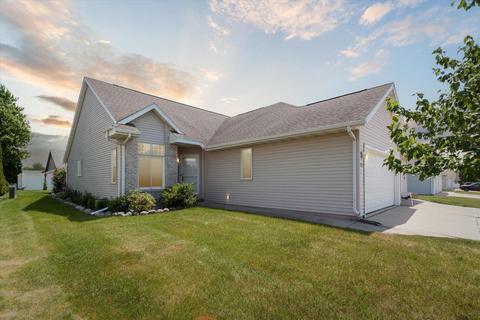 2912 N Wright Rd #2, Janesville, WI 53546