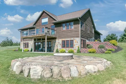 n7559 Blue Water Court, New Lisbon, WI 53950