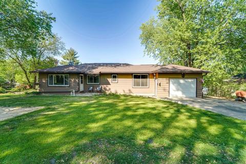350 Elm St, Endeavor, WI 53930