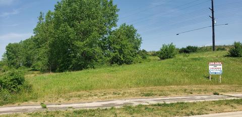 1730 Columbus St, Sun Prairie, WI 53590