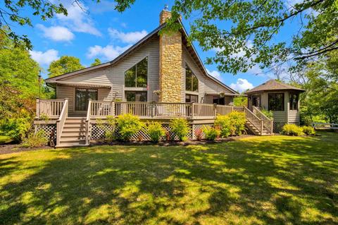 1413 Sawgrass Dr, Nekoosa, WI 54457