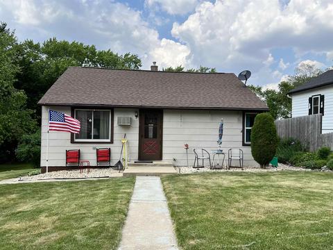 416 Linde St, Deforest, WI 53532