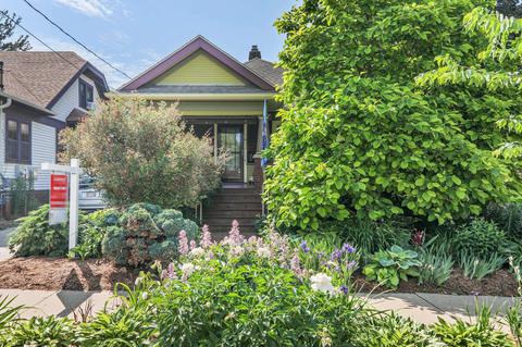 1411 Spaight St, Madison, WI 53703