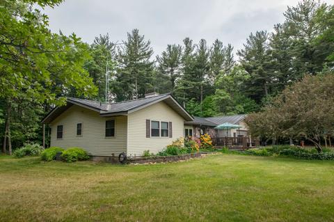 w13001 Alp Avenue, Plainfield, WI 54966