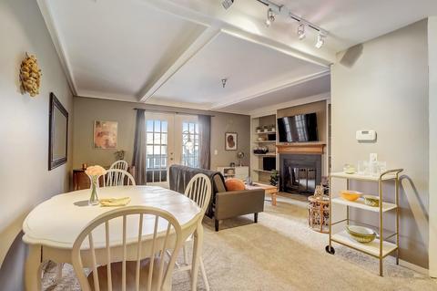 328 N Allen St #1, Madison, WI 53726