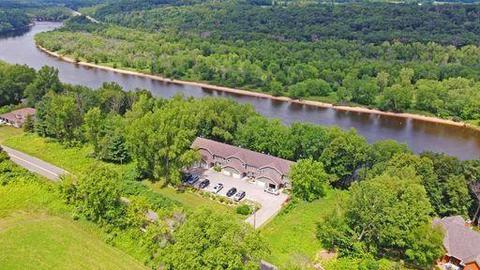 1066 Hillside Dr #2, Wisconsin Dells, WI 53965