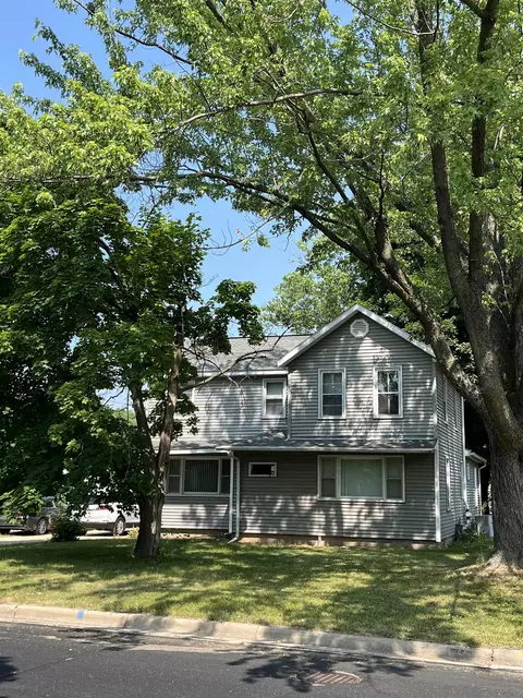 6224 Exchange St, Mcfarland, WI 53558