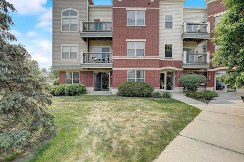 5196 Sassafras Dr #110, Fitchburg, WI 53711