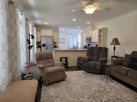 7740 S Park Rd #370, Wisconsin Rapids, WI 54494