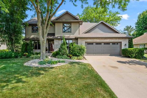 1851 Barrington Dr, Sun Prairie, WI 53590