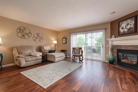 5448 Coachman Pl #5448, Fitchburg, WI 53711