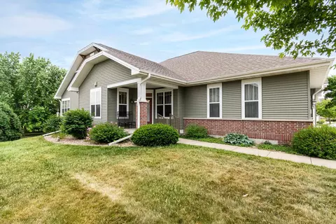 3183 Camden Ln, Sun Prairie, WI 53590