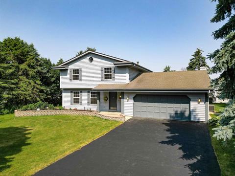 n6745 Woodfield Lane, Lake Mills, WI 53551