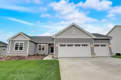 6677 Grouse Woods Rd, Deforest, WI 53532