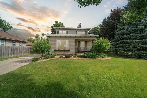 1124 Lapham St, Janesville, WI 53546