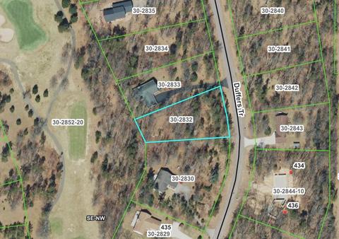 429 Duffers Trl, Nekoosa, WI 54457