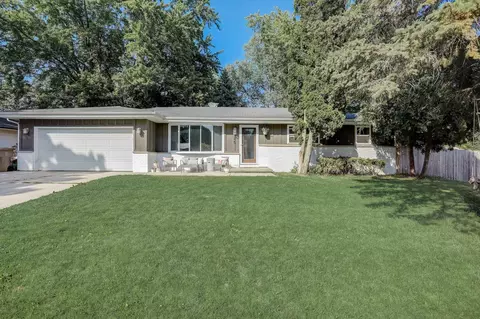 25 St Albans Ave, Madison, WI 53714