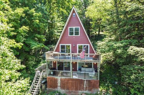 e4520 West Redstone Drive, La Valle, WI 53941