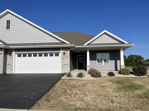 3114 Blue Jay Ct, Beloit, WI 53511