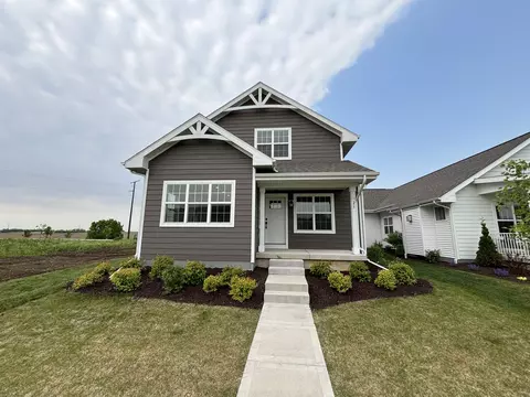 25 Windflower Way, Mount Horeb, WI 53572