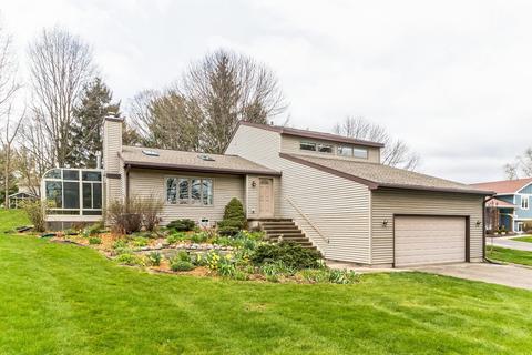 3643 Swoboda Rd, Verona, WI 53593