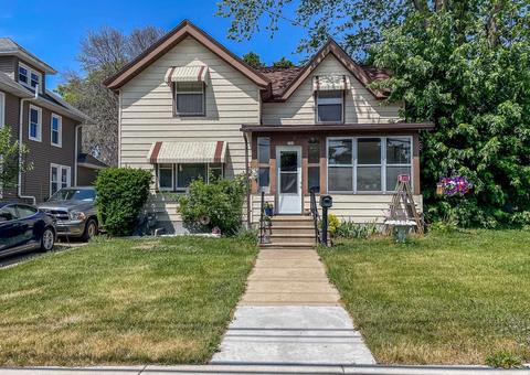 704 S Spring St, Beaver Dam, WI 53916