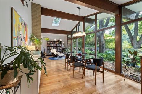 114 Nautilus Dr, Madison, WI 53705