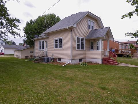 444 W Williams St, Postville, IA 52162
