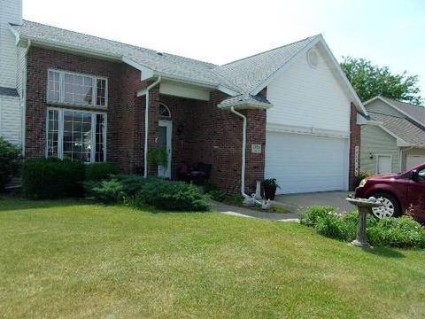 1725 N Water St #D, Platteville, WI 53818