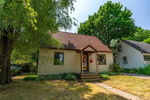 5509 Marsha Dr, Madison, WI 53705
