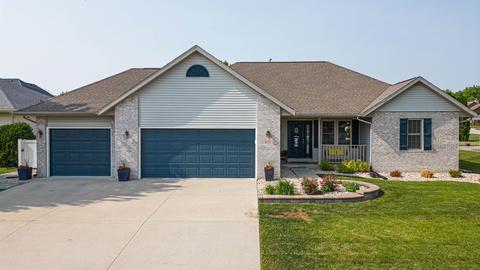 4131 Sandhill Dr, Janesville, WI 53546