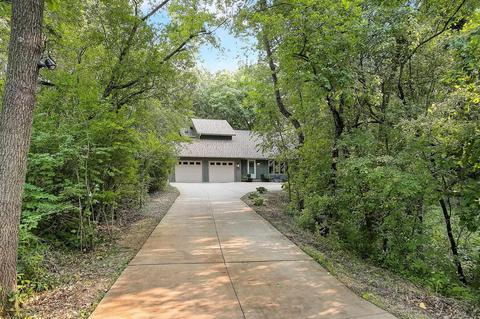 4763 Country Meadows Rd, Brooklyn, WI 53521