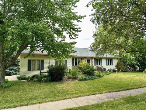 1901 N Page St, Stoughton, WI 53589