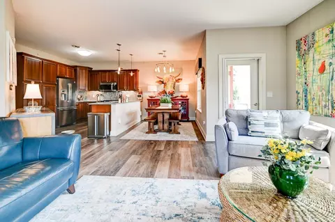 1300 School St #205, Sun Prairie, WI 53590
