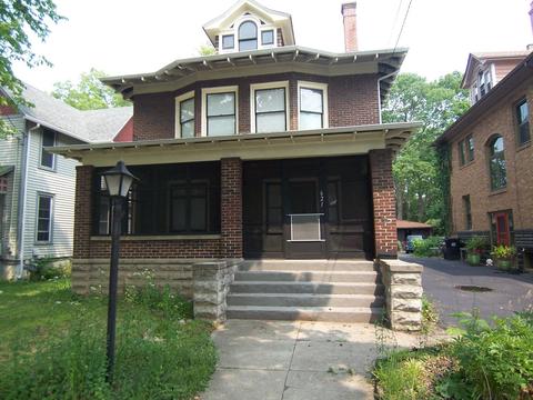 621 Park Ave, Beloit, WI 53511