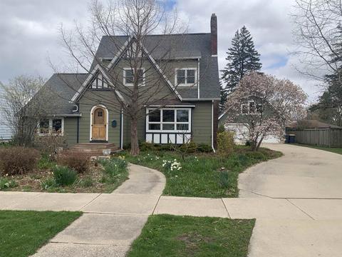 1330 23rd Ave, Monroe, WI 53566