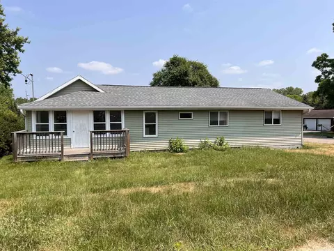 402 Willow St, Baraboo, WI 53913