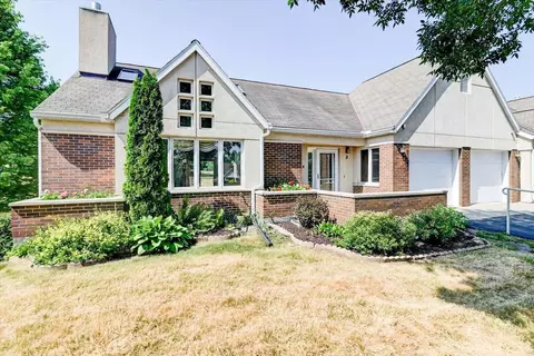 9 Sebring Ct, Madison, WI 53719