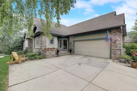 3018 Woods Edge Way, Fitchburg, WI 53711
