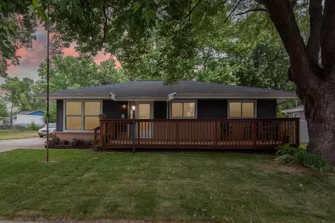 2109 S Crosby Ave, Janesville, WI 53546
