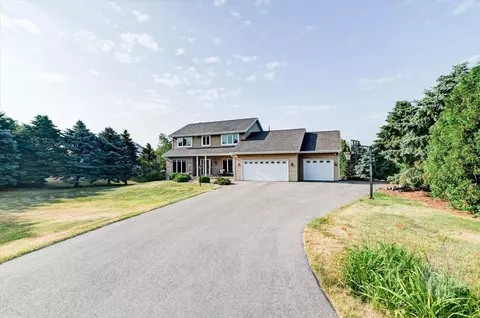 8514 Stonebrook Cir, Middleton, WI 53562