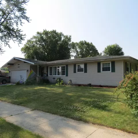 2604 Hyacinth Ave, Janesville, WI 53545