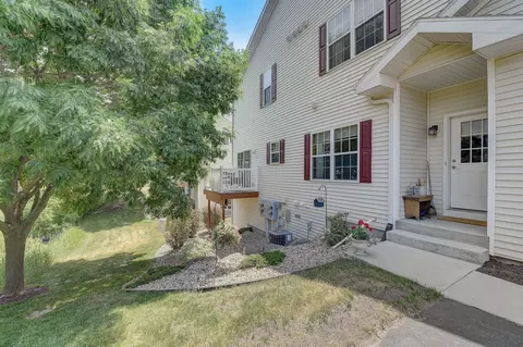3841 Maple Grove Dr, Madison, WI 53719