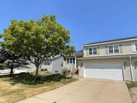 1186 St Albert The Great Dr, Sun Prairie, WI 53590