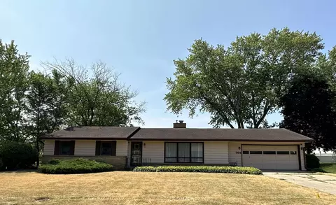 764 Columbine Dr, Beloit, WI 53511